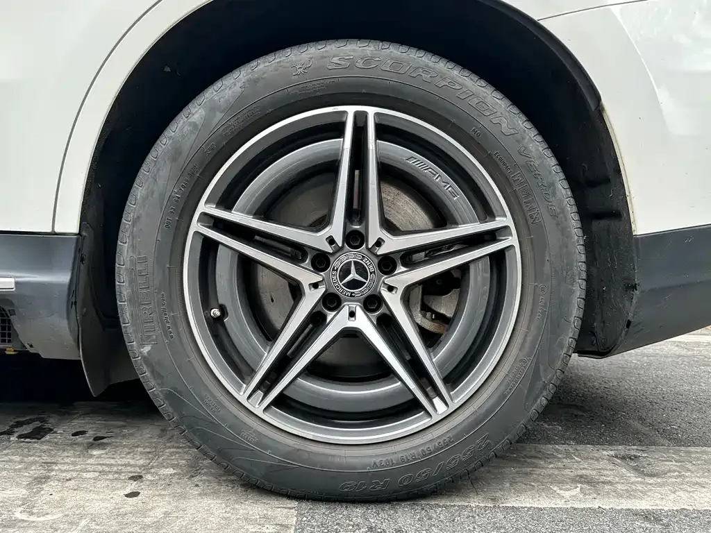 Mercedes-Benz EQC 2021 из CN, фото 8