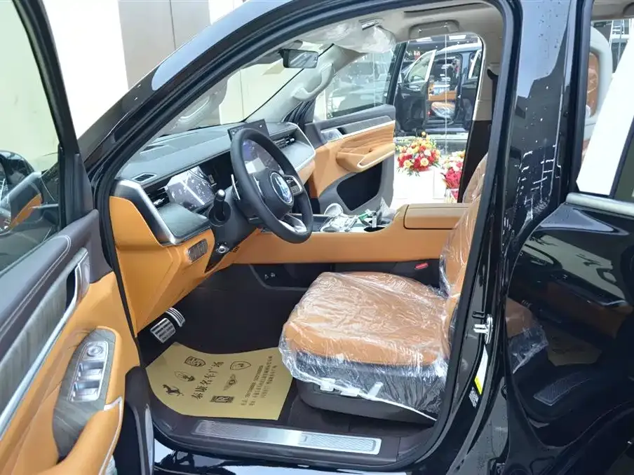 Tank 500 New Energy 2026 из CN, фото 10