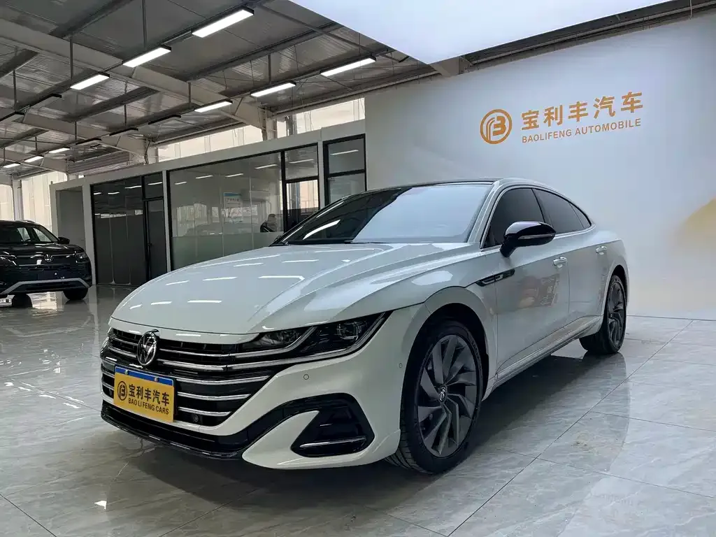 Volkswagen CC 2022 из CN, фото 1