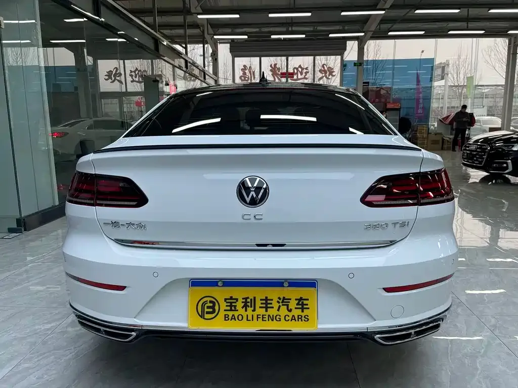 Volkswagen CC 2022 из CN, фото 9