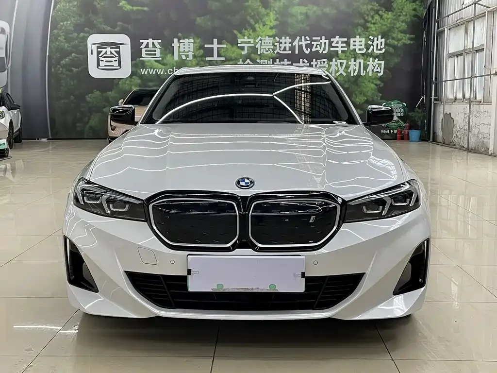 BMW i3 2024 из CN, фото 5