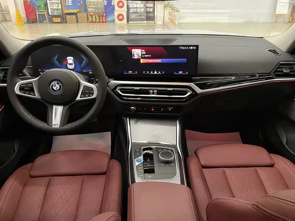 BMW i3 2024 из CN, фото 8