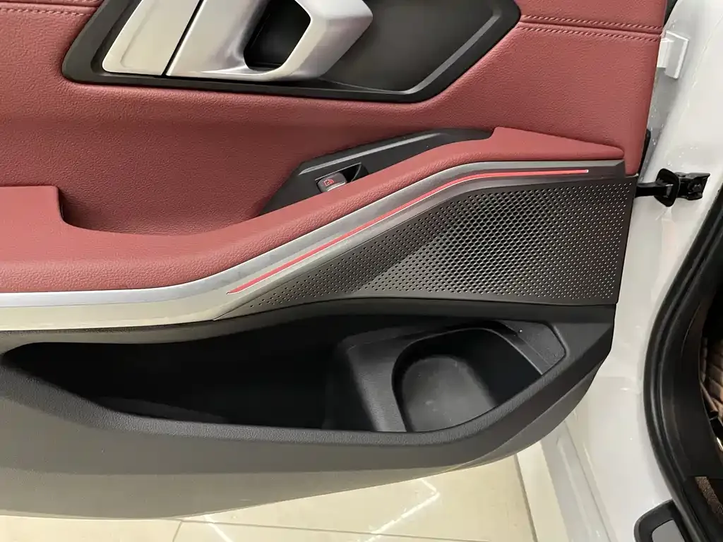 BMW i3 2024 из CN, фото 10