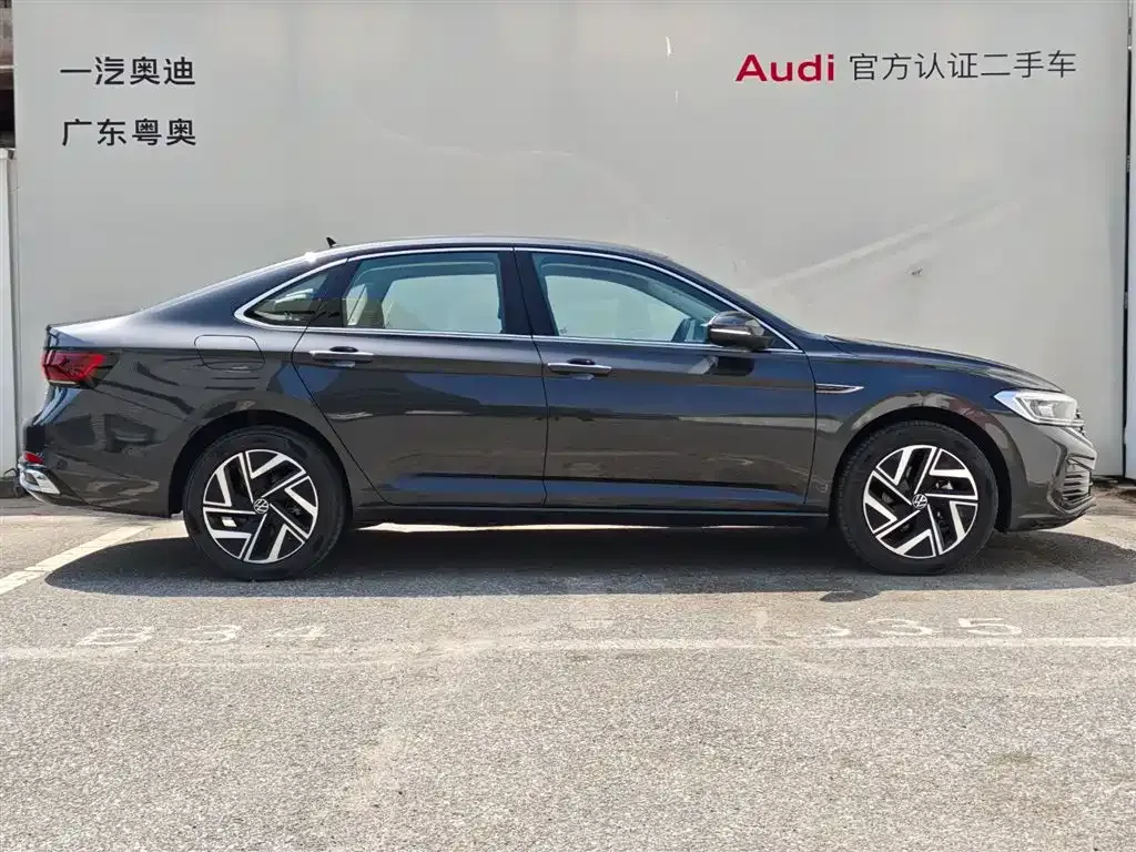 Volkswagen Sagitar 2024 из CN, фото 7