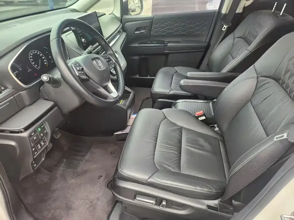 Honda Elysion 2022 из CN, фото 6