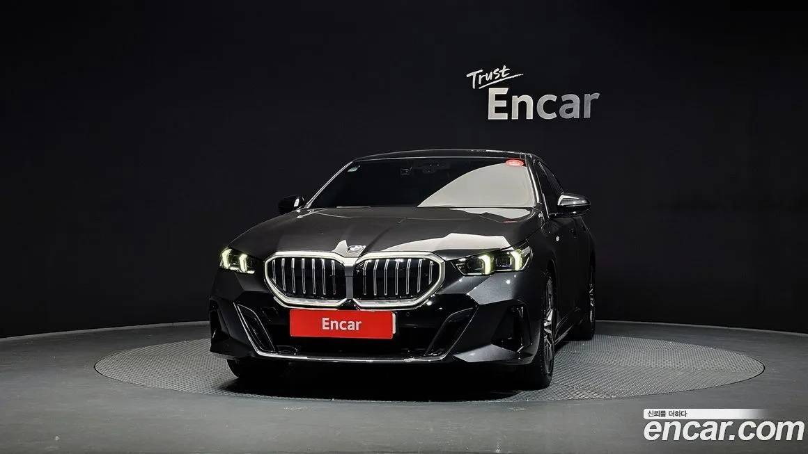 BMW 5-Series 2024 из KR, фото 3