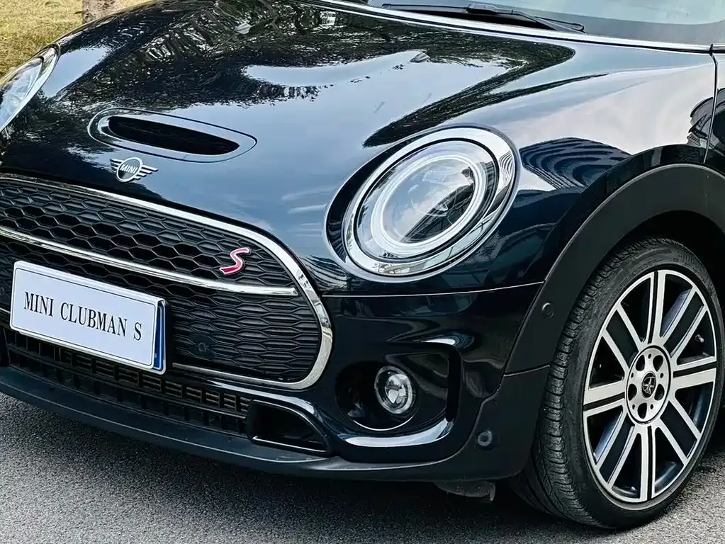 MINI Clubman — фото 10