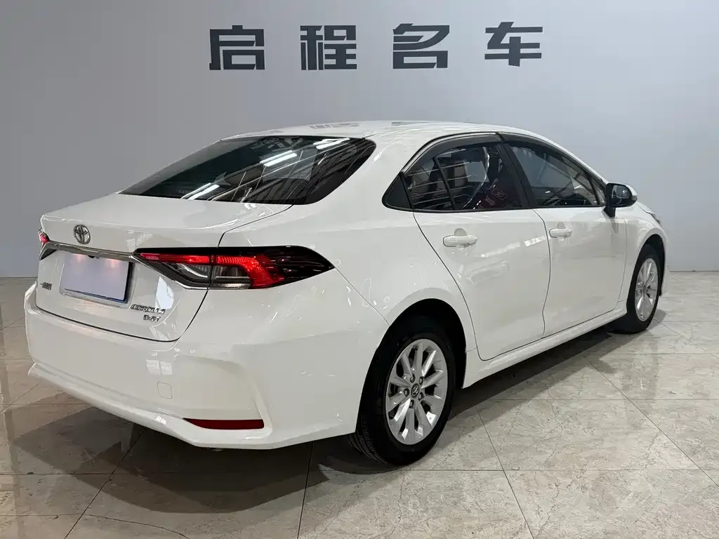 Toyota Corolla 2022 из CN, фото 3