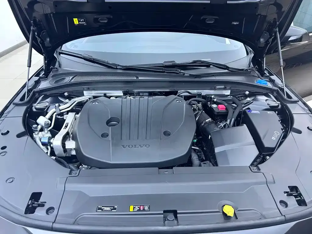 Volvo S90 2026 из CN, фото 5