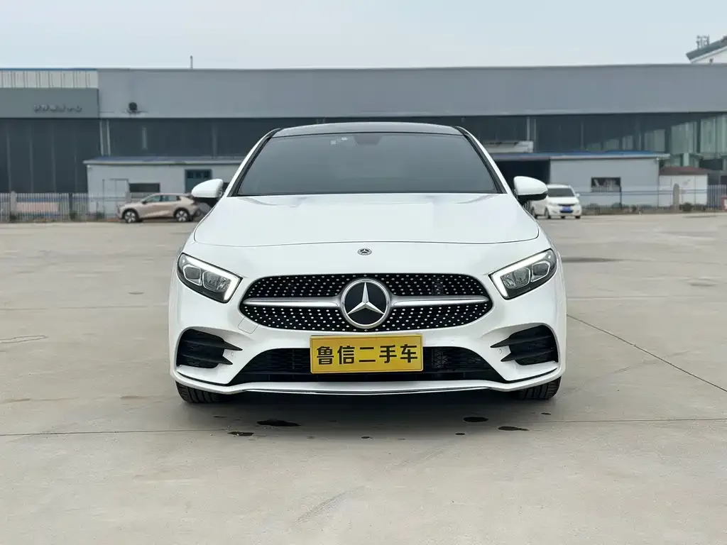 Mercedes-Benz A-Class — фото 1