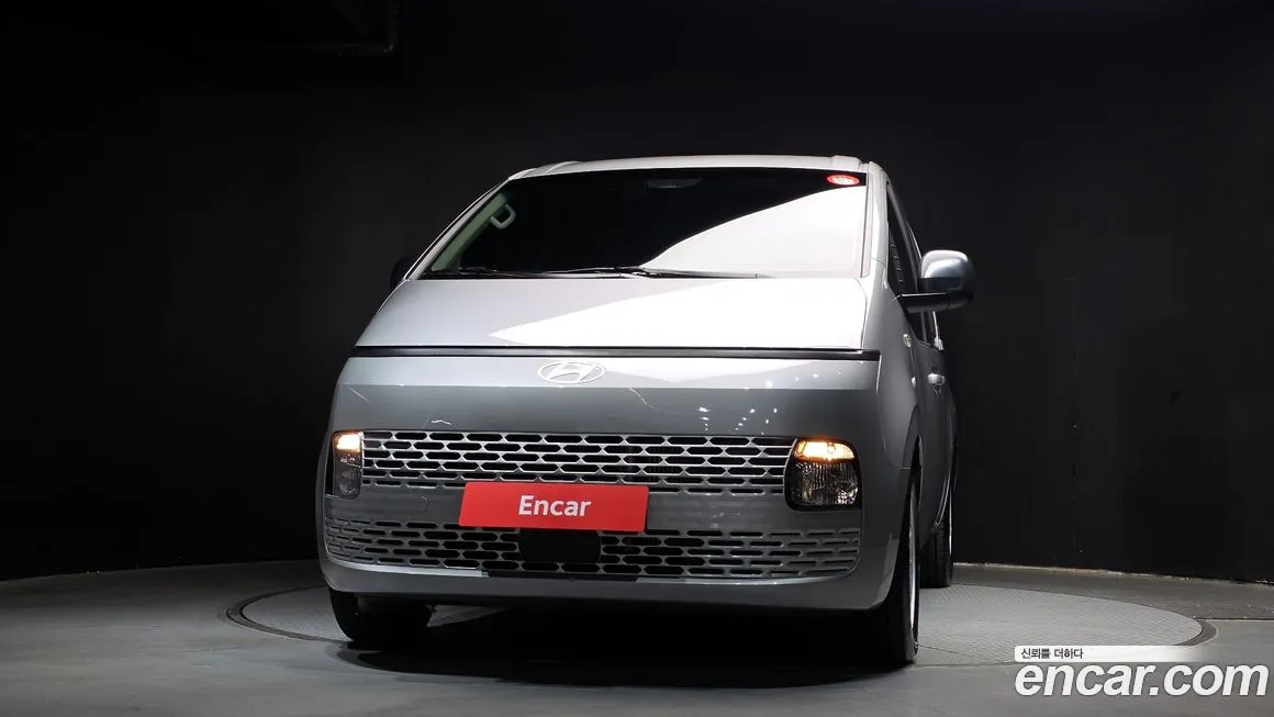 Hyundai Staria — фото 3