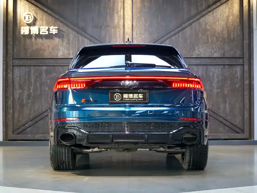 Audi Q8 2021 из CN, фото 3