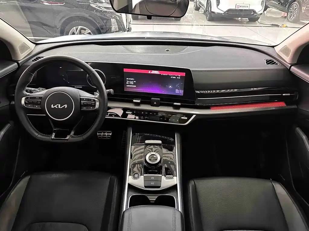 Kia Sportage 2024 из CN, фото 9