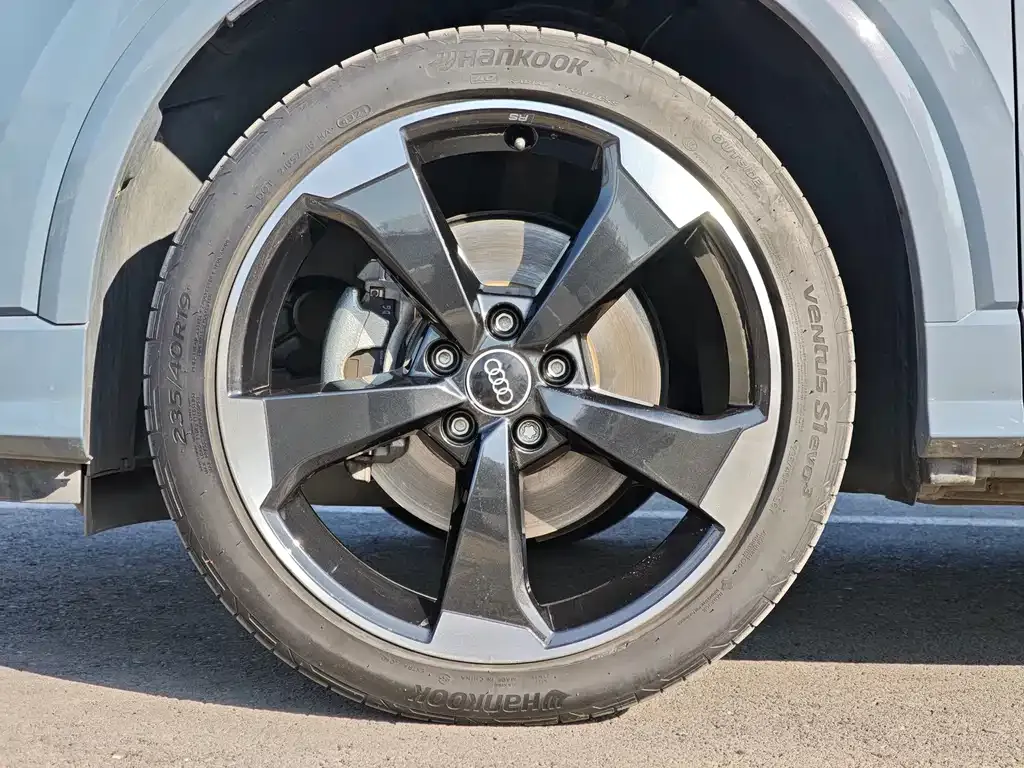 Audi Q2L 2021 из CN, фото 7