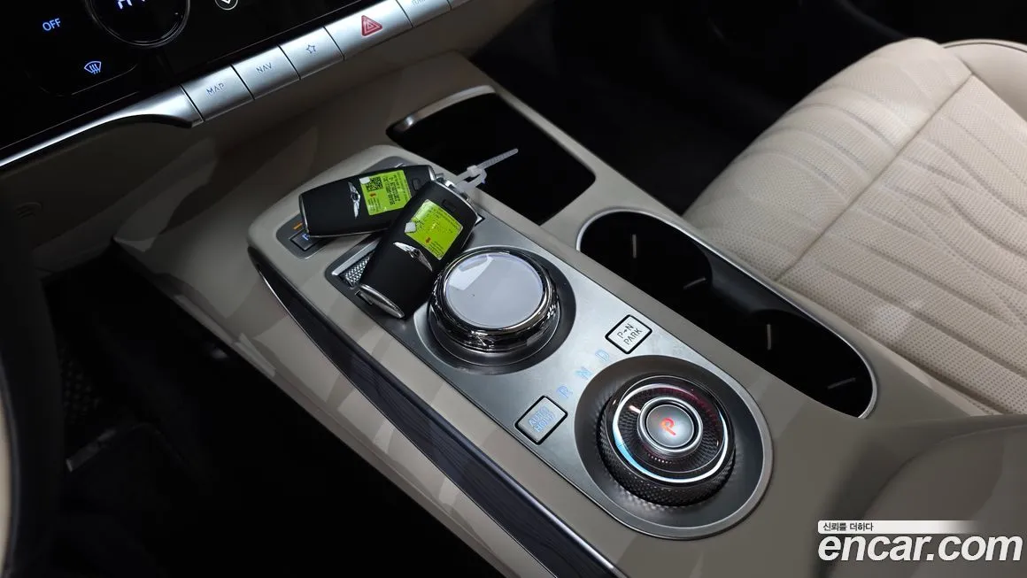 Genesis GV70 — фото 10