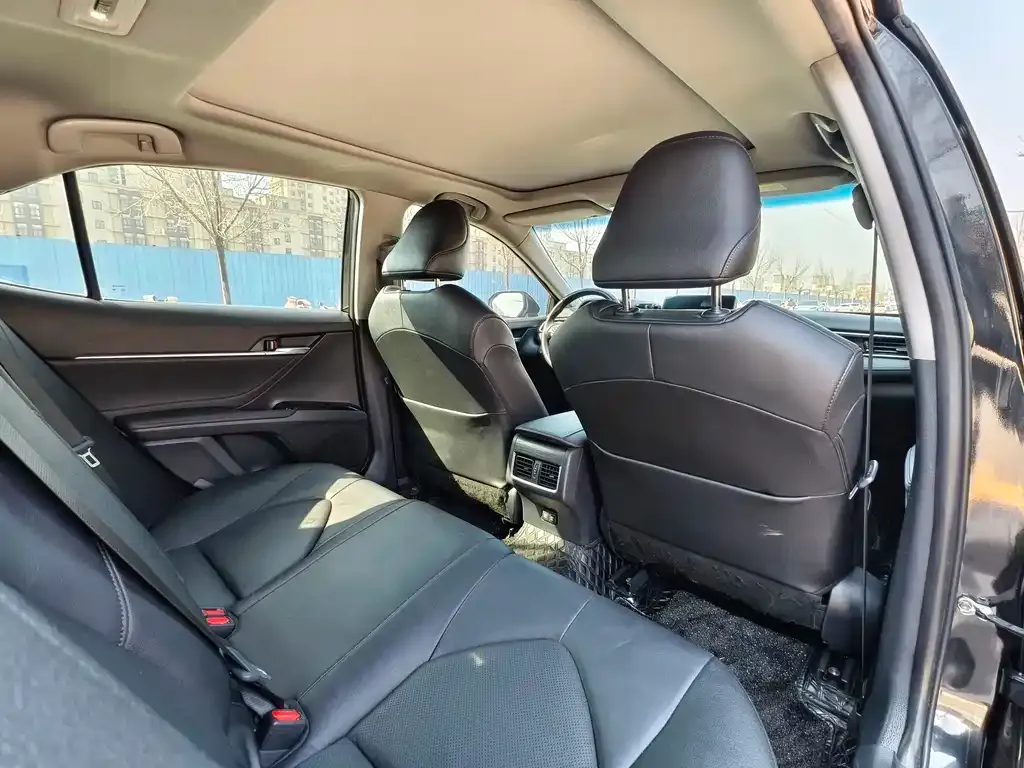 Toyota Camry 2022 из CN, фото 10