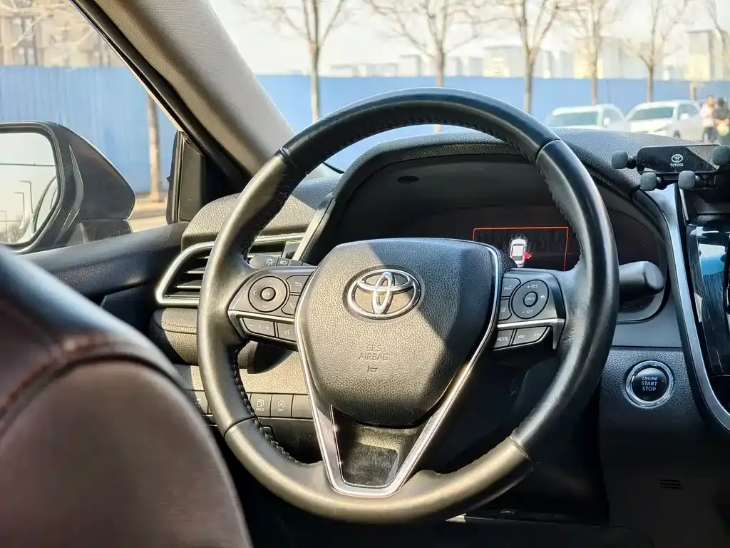 Toyota Camry 2022 из CN, фото 7