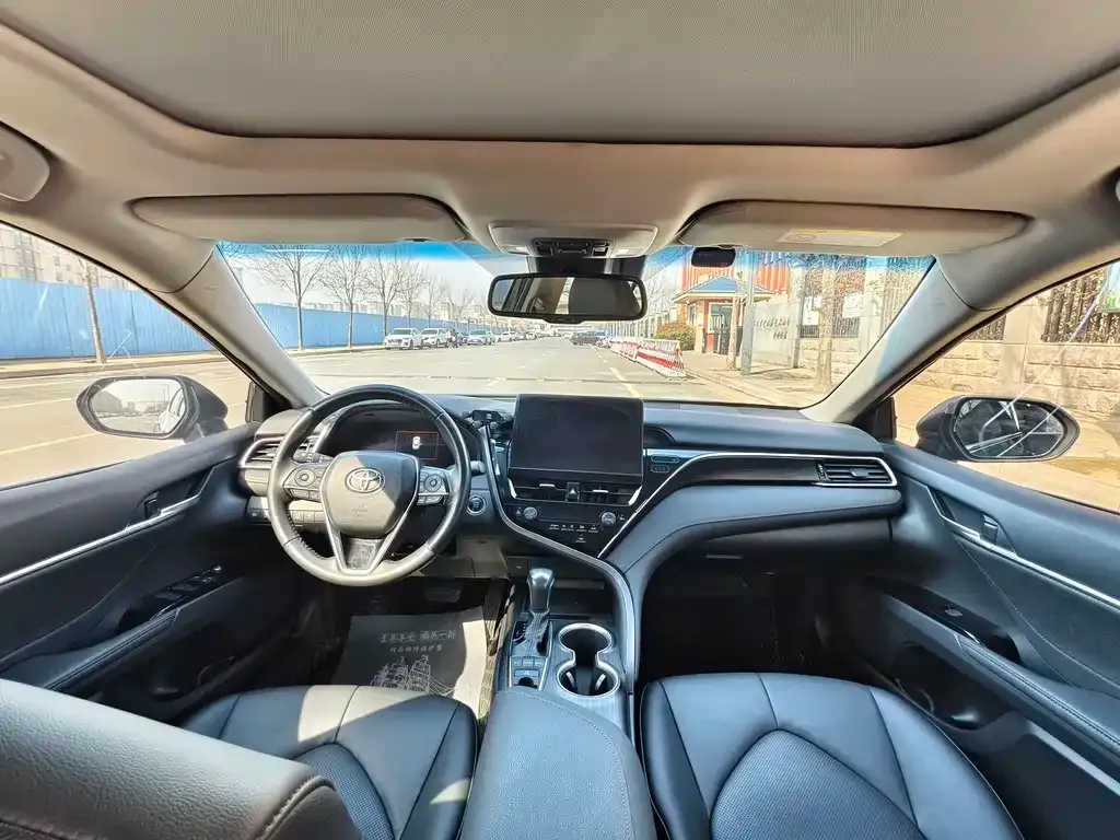 Toyota Camry 2022 из CN, фото 8