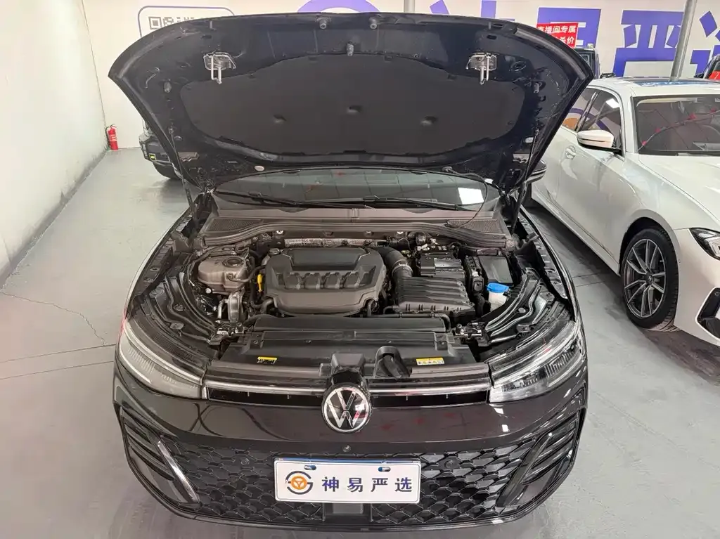 Volkswagen Passat — фото 10