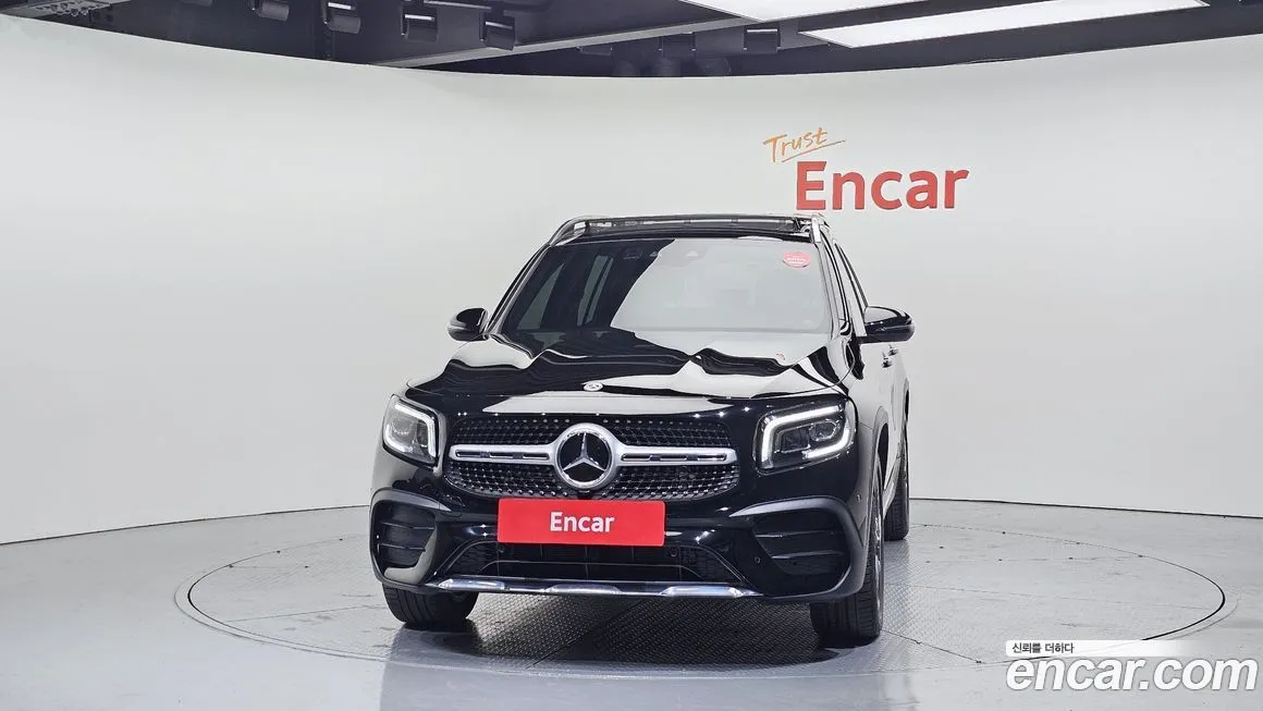Mercedes-Benz GLB-Class — фото 5