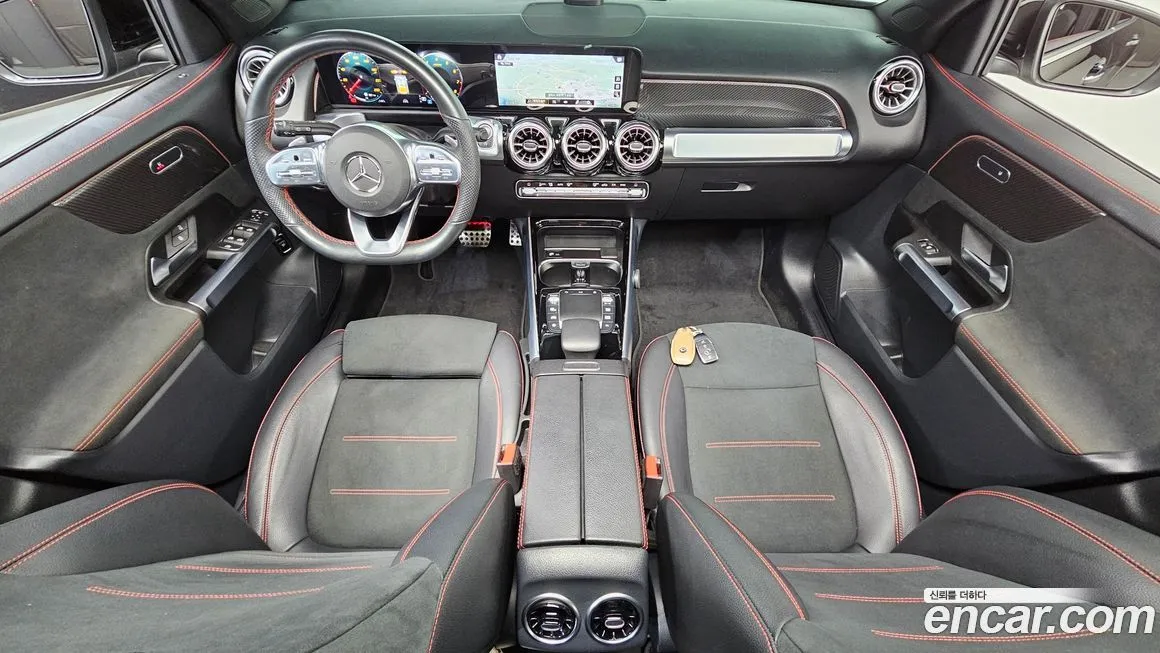 Mercedes-Benz GLB-Class — фото 10