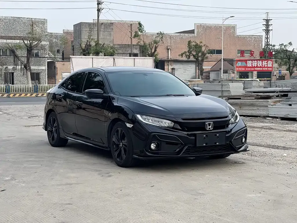 Honda Civic — фото 3