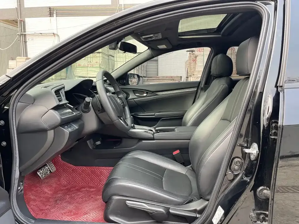 Honda Civic — фото 8
