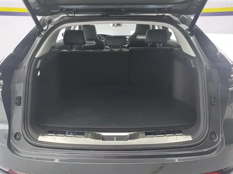 Changan UNI-K 2022 из CN, фото 2