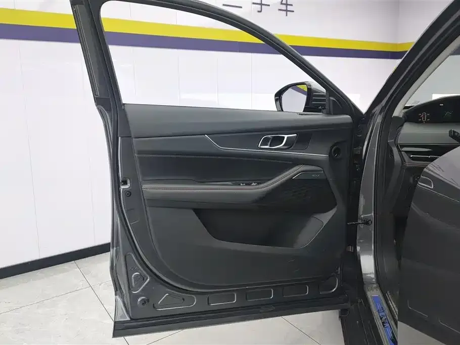 Changan UNI-K 2022 из CN, фото 3