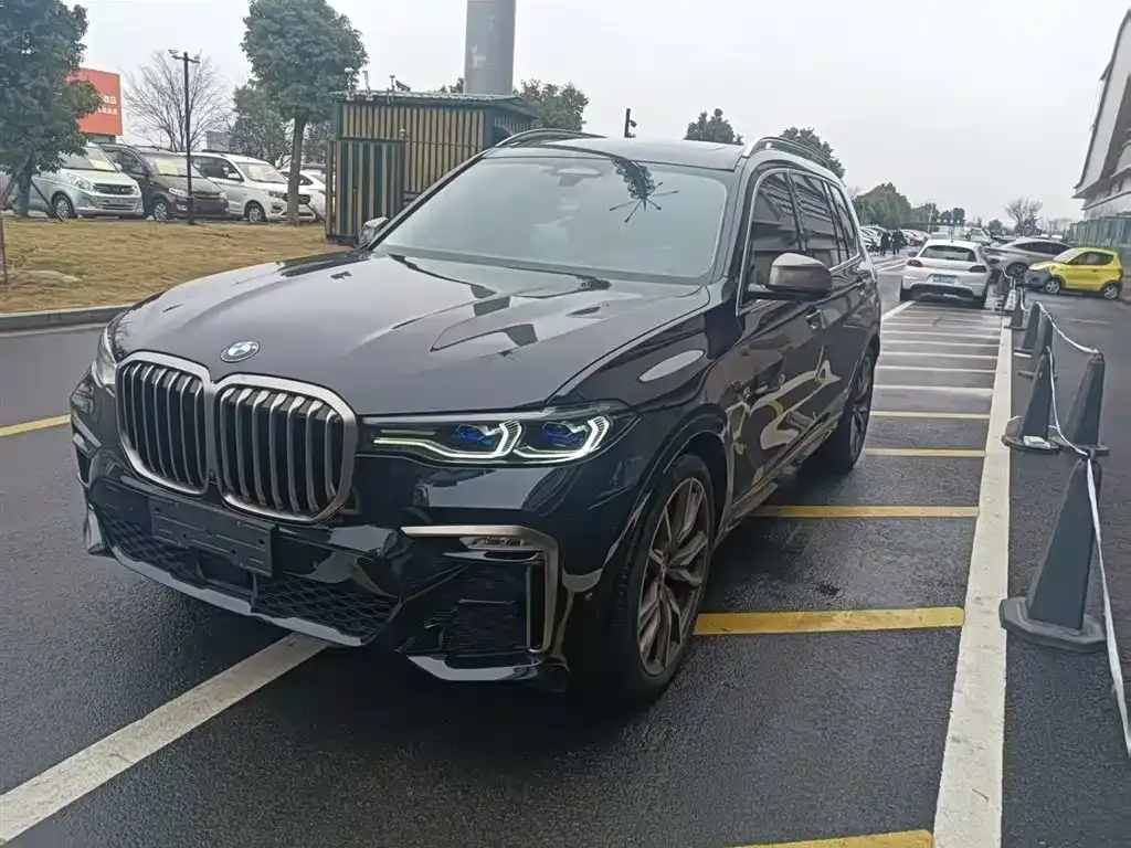 BMW X7 2022 из CN, фото 1