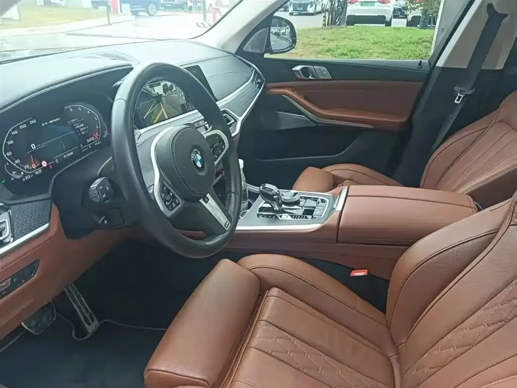 BMW X7 2022 из CN, фото 2
