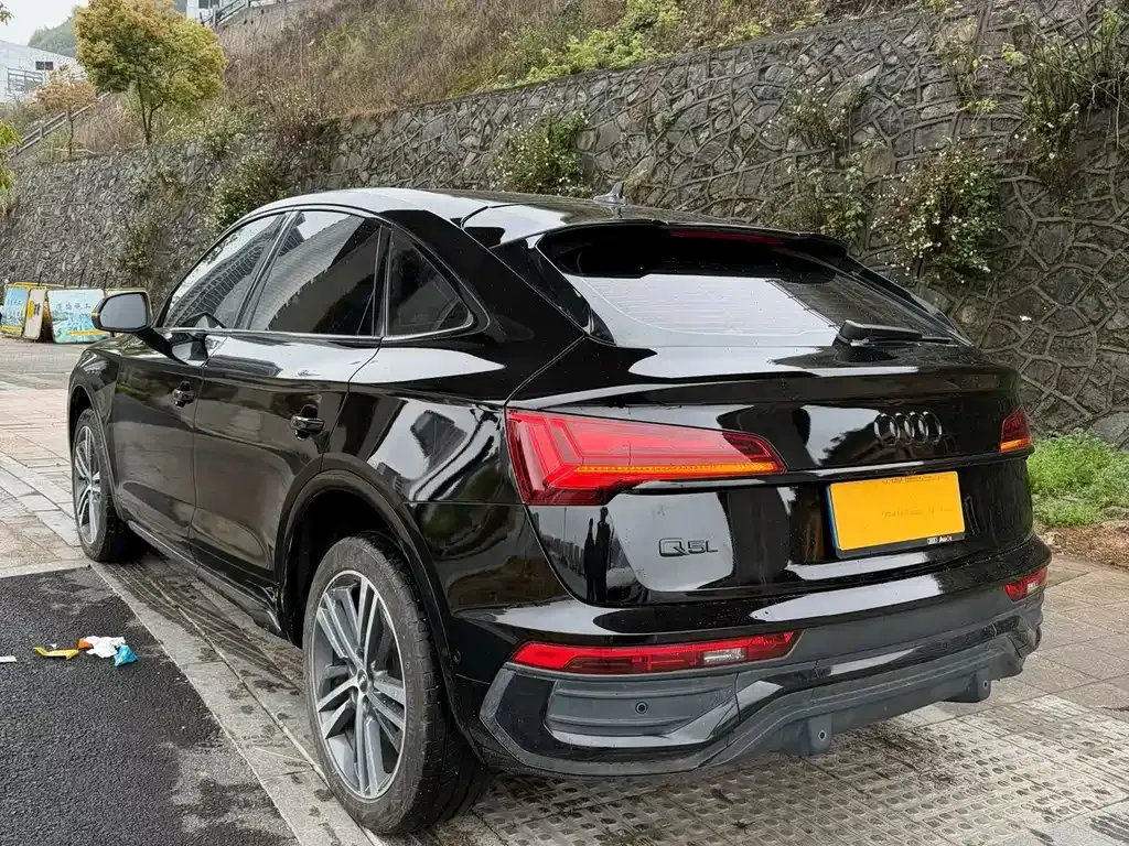 Audi Q5L Sportback 2021 из CN, фото 10
