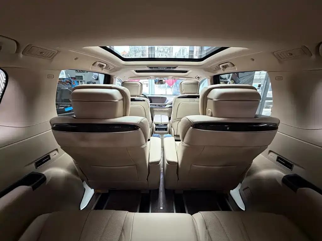 Buick Century 2024 из CN, фото 10