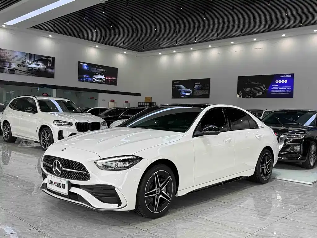 Mercedes-Benz C-Class — фото 1