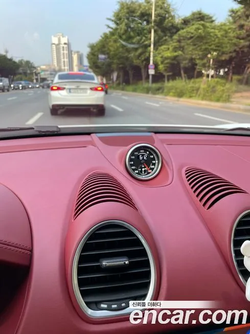 Porsche 718 2022 из KR, фото 9