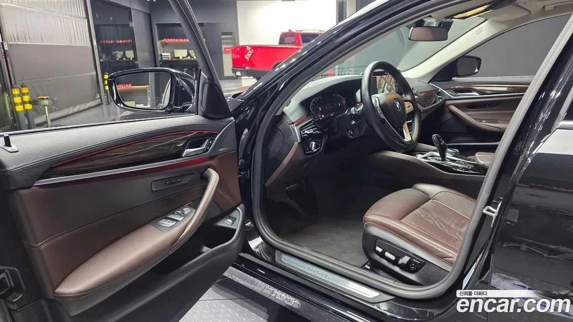 BMW 5-Series 2023 из KR, фото 6