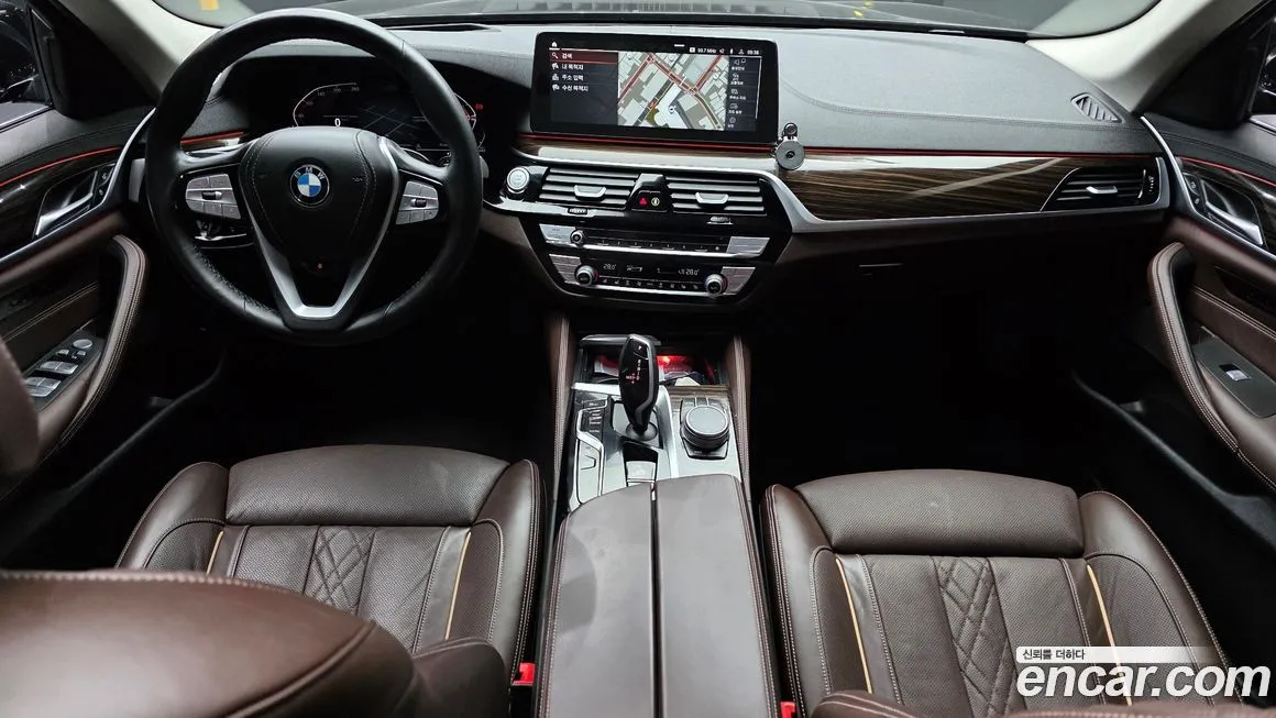 BMW 5-Series 2023 из KR, фото 10