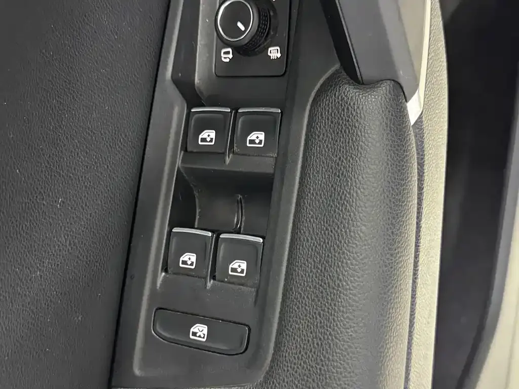 Volkswagen Tayron 2022 из CN, фото 10