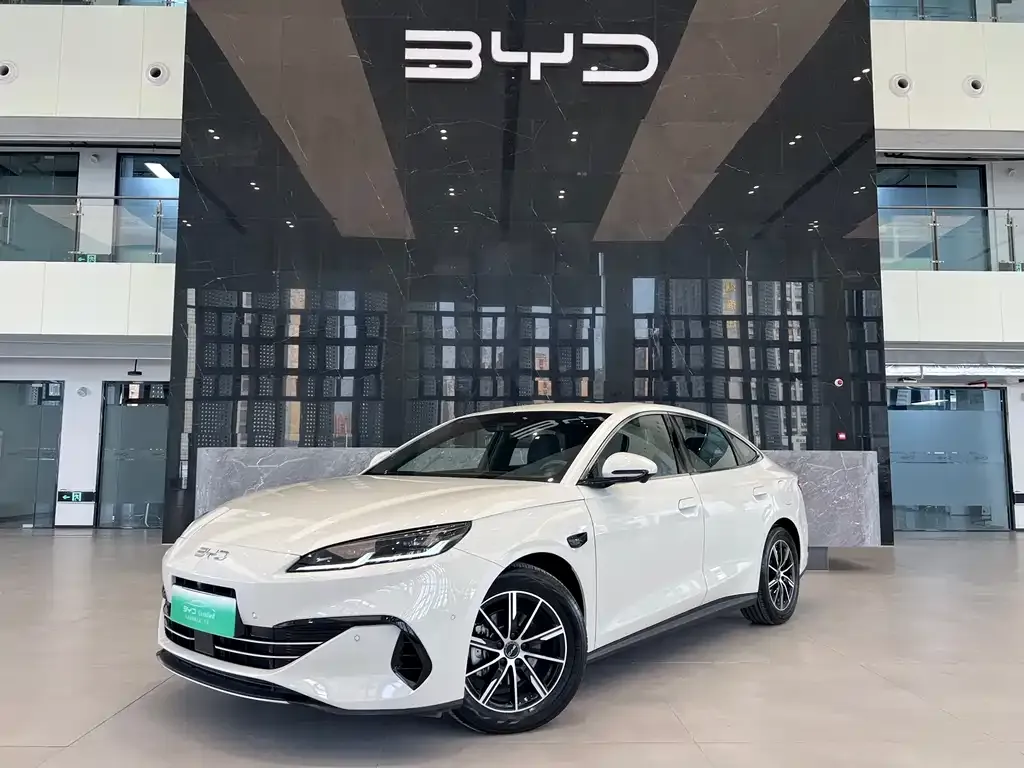 BYD Seal 06 — фото 1