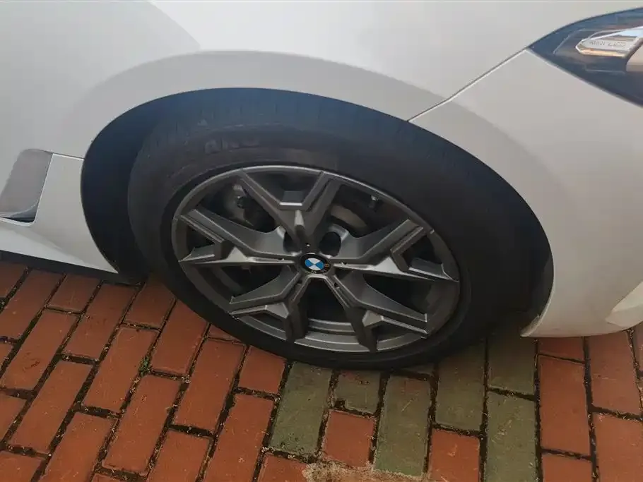 BMW i3 2025 из CN, фото 4
