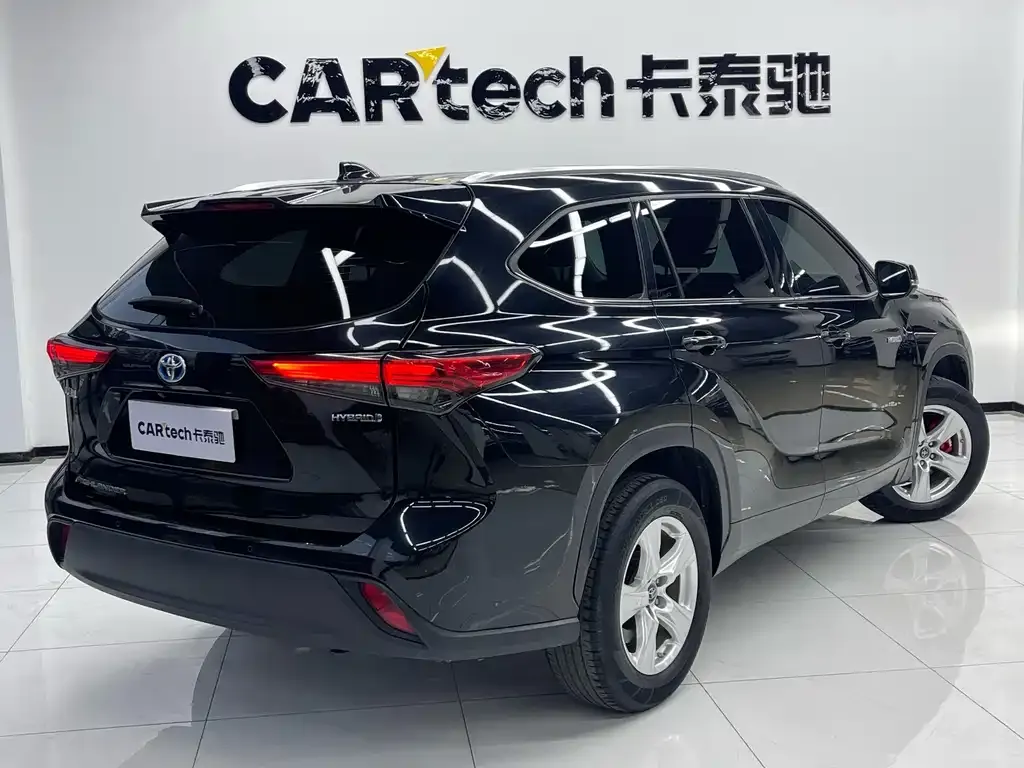 Toyota Highlander 2023 из CN, фото 8