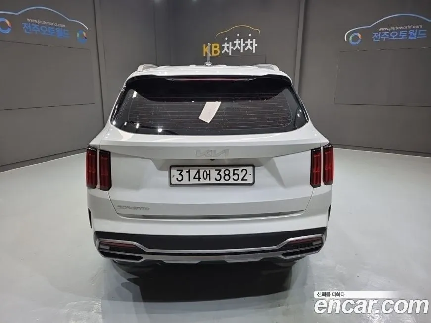 Kia Sorento 2023 из KR, фото 2