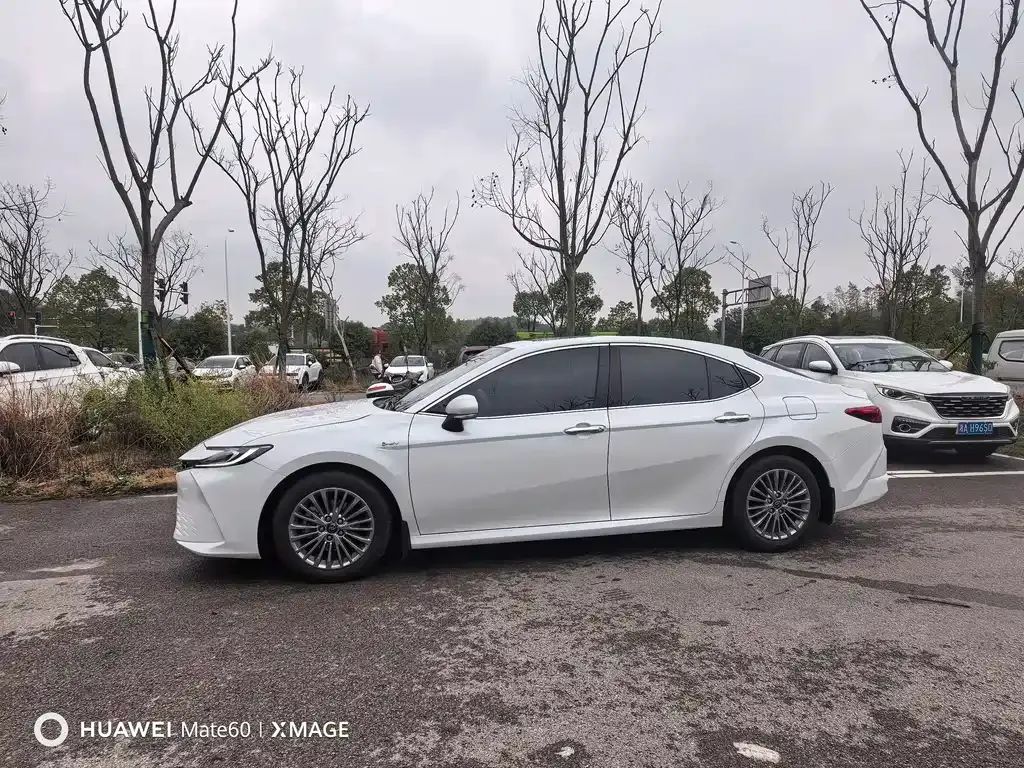 Toyota Camry 2025 из CN, фото 8