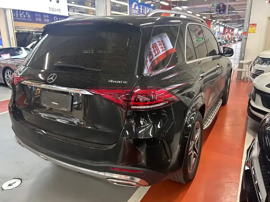 Mercedes-Benz GLE — фото 6