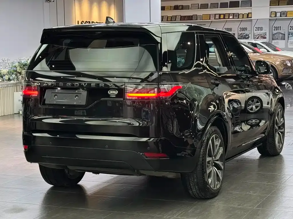 Land Rover Discovery 2021 из CN, фото 10