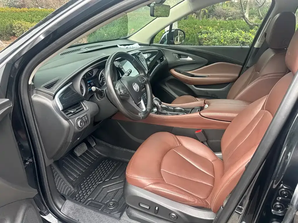 Buick Envision Plus — фото 3