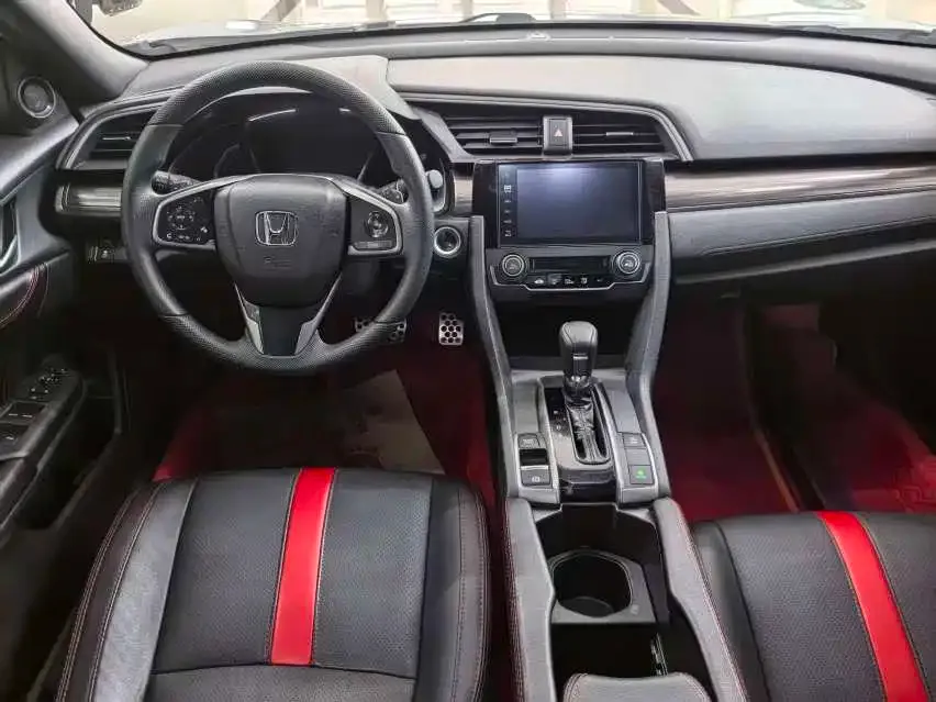 Honda Civic 2021 из CN, фото 4