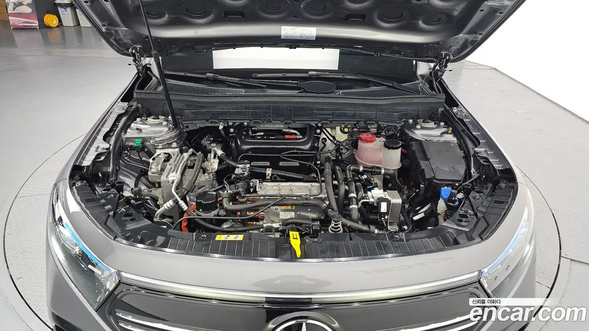 Mercedes-Benz EQB 2022 из KR, фото 6