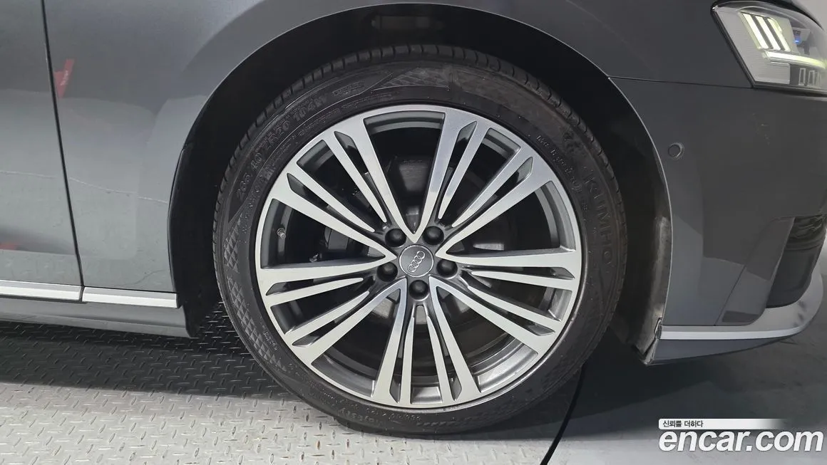 Audi A8 2021 из KR, фото 3