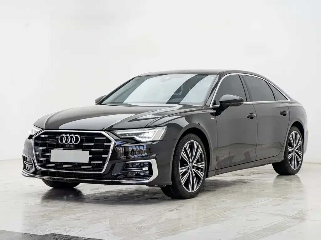Audi A6L — фото 1